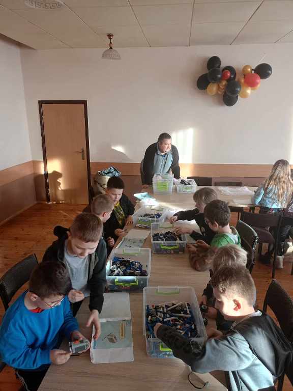 Warsztaty klocków lego w ferie 2024